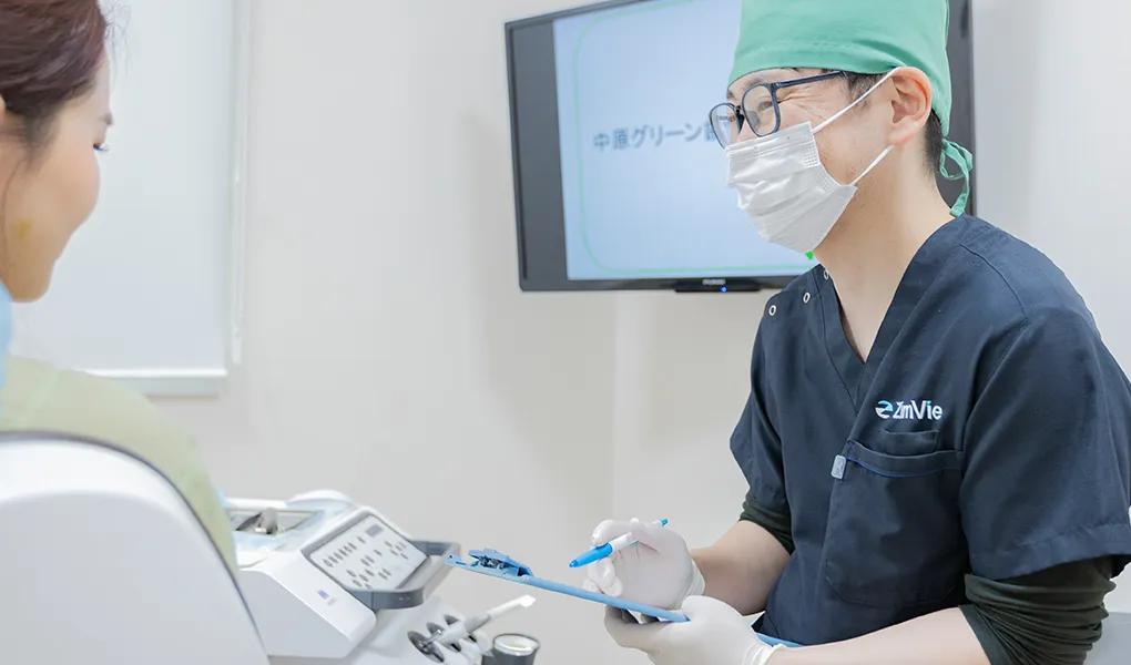 ISOI（国際口腔インプラント学会）の認定医の資格をもつ歯科医師